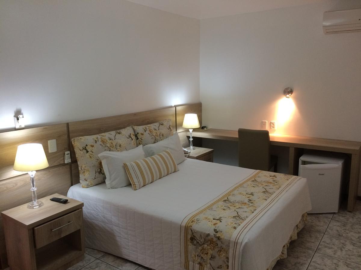 טרמנדאי Schenkel Hotel מראה חיצוני תמונה