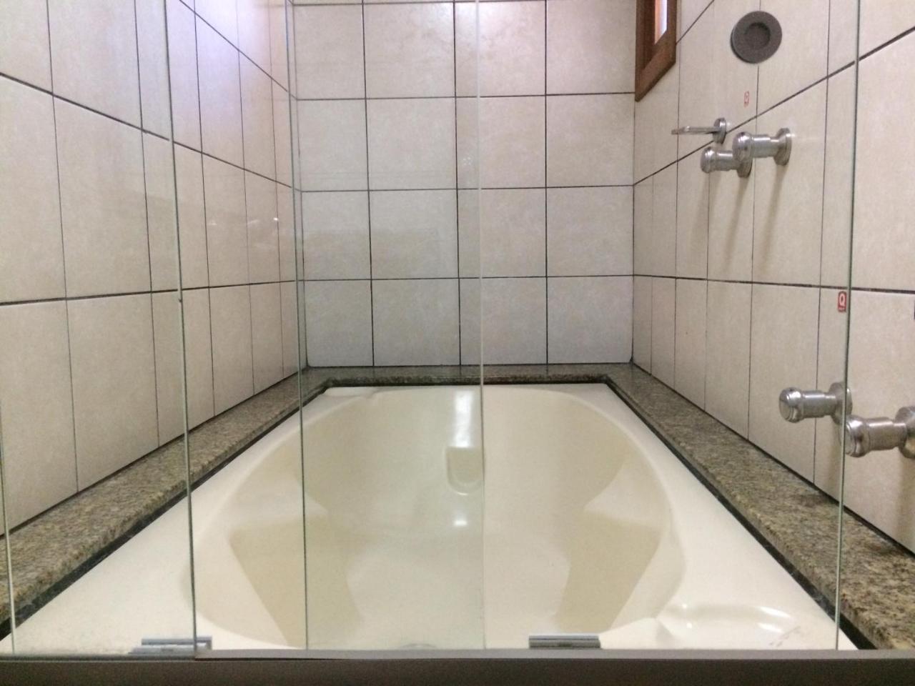 טרמנדאי Schenkel Hotel מראה חיצוני תמונה